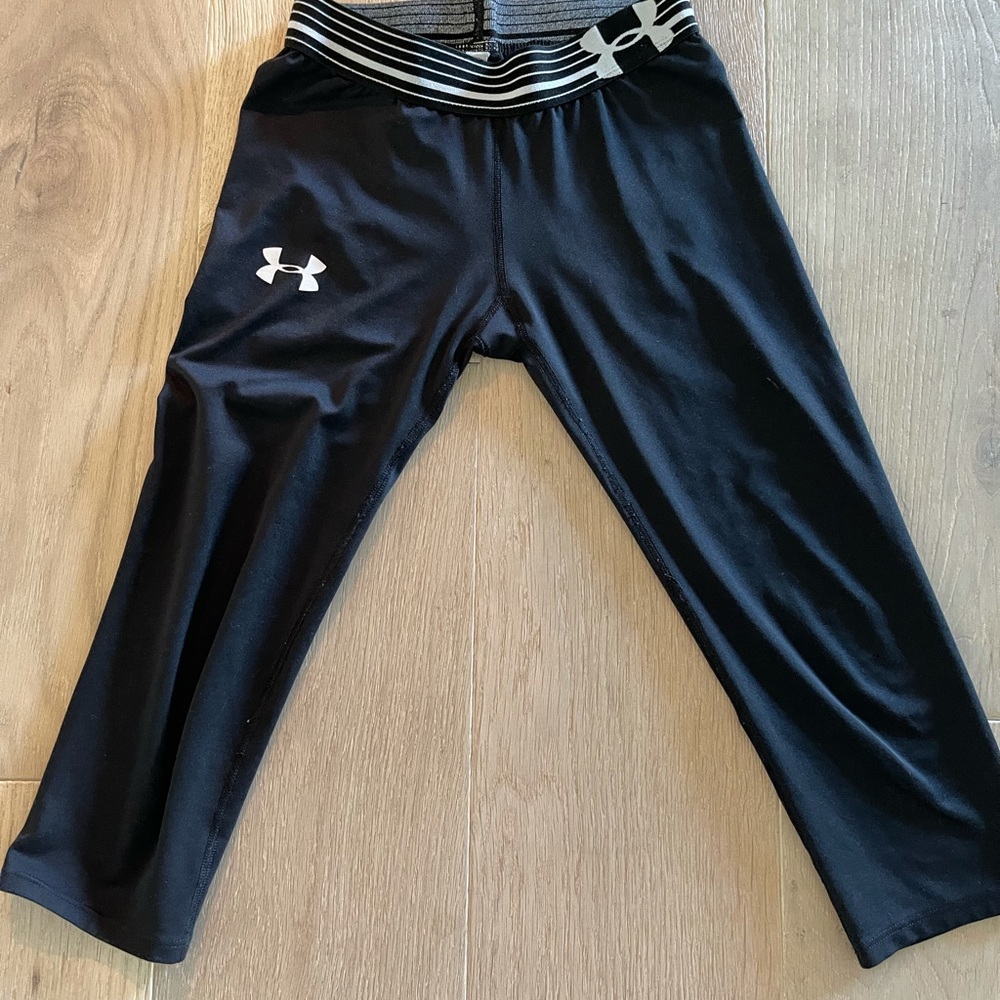 Under Armour cropped leggings